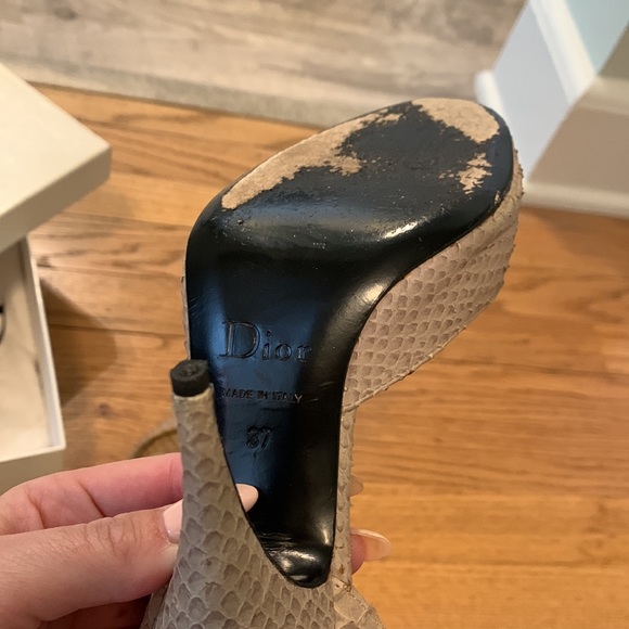 Authentic Christian Dior python peep toe - Picture 10 of 10